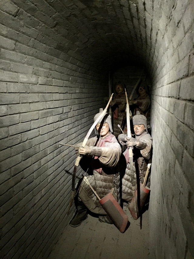 打卡號稱投資70億對標5A景區打造的曹魏古城