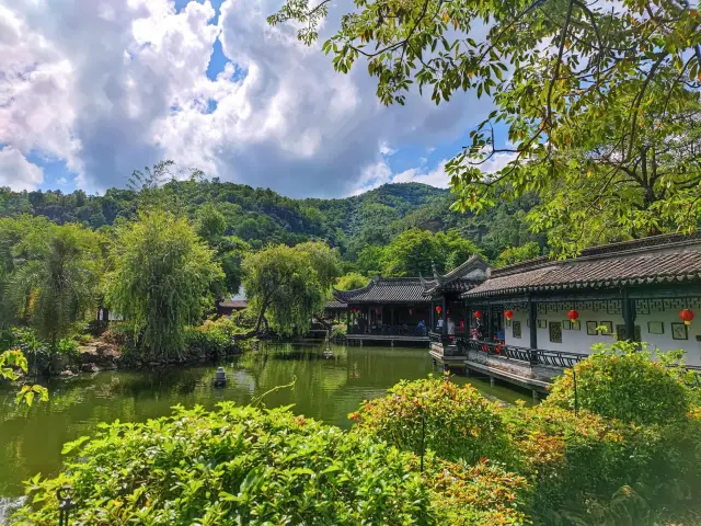 廣州中山詹園，嶺南最大的私家花園。