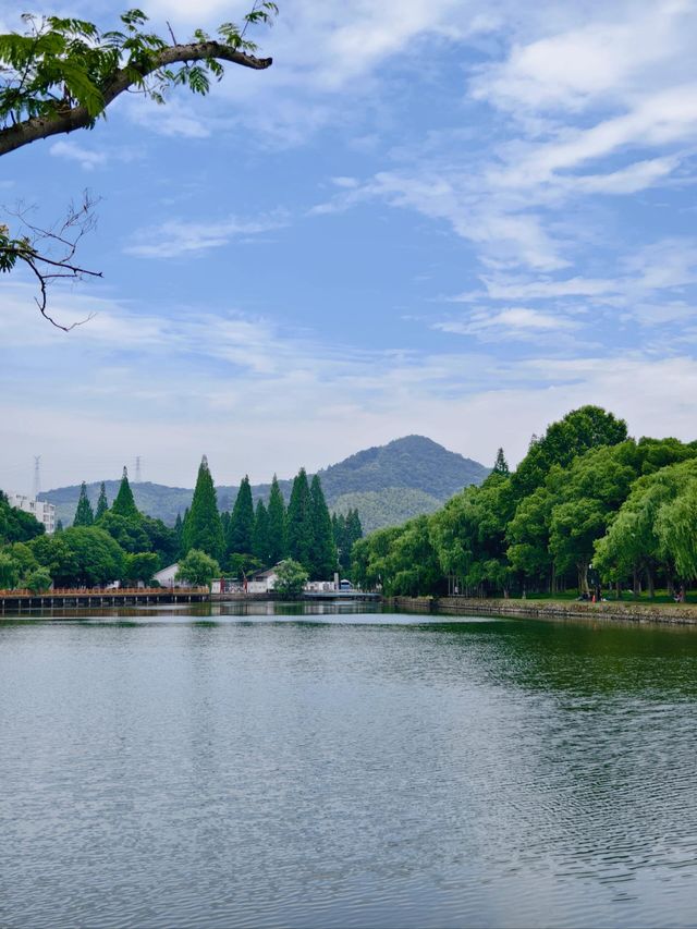 寧波｜有山有水有村落，還有古街的線路。