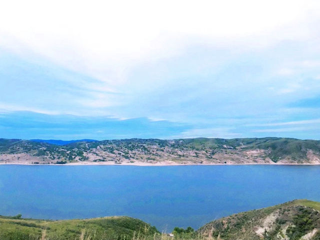 多倫湖之旅：沈醉在湖光山色的浪漫