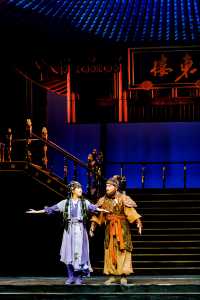 中國首部說唱音樂劇,現場很震撼。