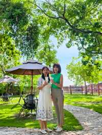 今天天氣晴笑容可鹹可甜。