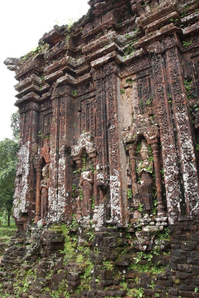 美山遺址。