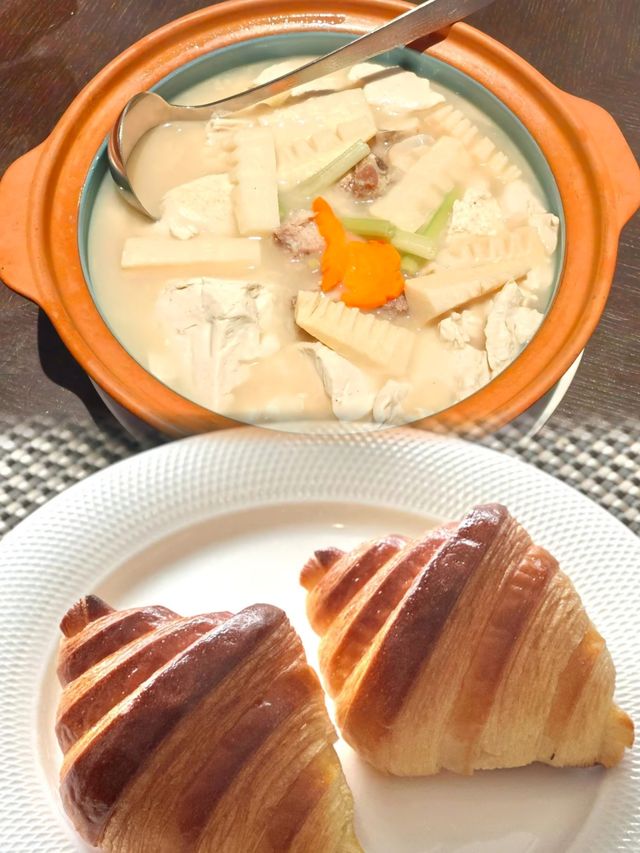 珠海首家洲際奢選酒店。