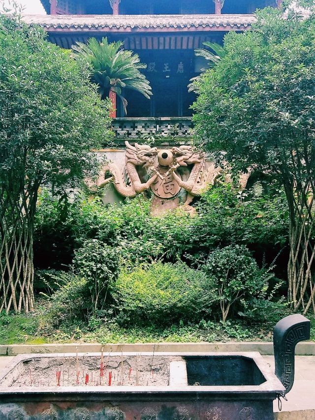 Chengdu as A Travel Drstination: Wonders and Wows By Every Step