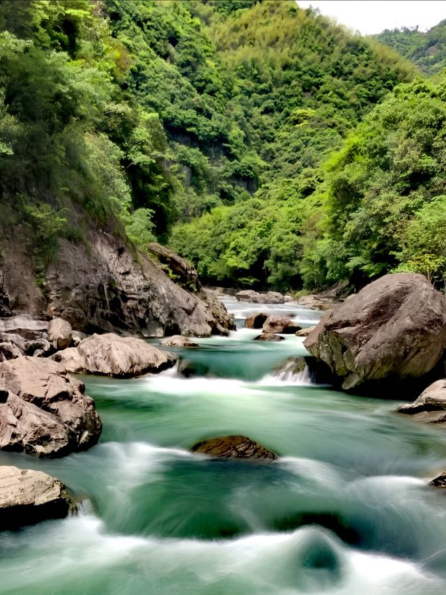 寧波寧海，呢片廣袤而秀美嘅土地上，有一個被大自然寵愛嘅地方——