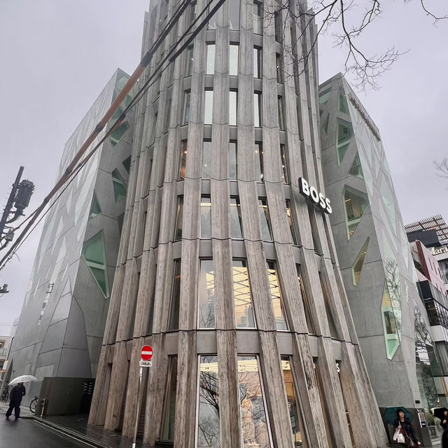 東京漫步｜表參道，時尚與建築的交響樂章🎶