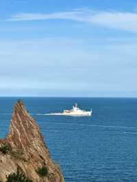 車輪吻過海浪的瞬間，這座孤島把整片海送給你