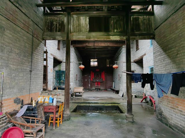 湖南資興中田村遇公大院