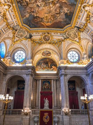 Experience a day as a princess at the Royal Palace of Madrid~