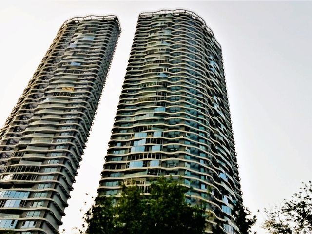 Changsha's Skyline Symphony: Architecture as a Living Art Canvas