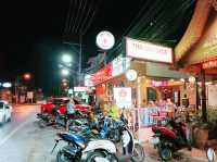 Phuket: A Culinary Tapestry Woven from the Sea and Spice