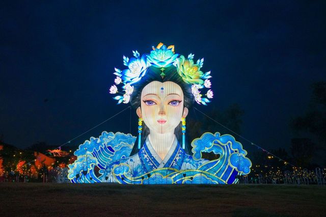 有冇人明山東文化夜遊天花板孔明燈煙火靚到喊！！