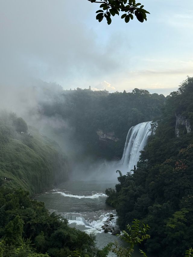 黃果樹瀑布兩天一夜攻略