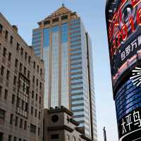 🚶♂️ From Nanjing Road to The Bund: Shanghai’s Iconic Stroll