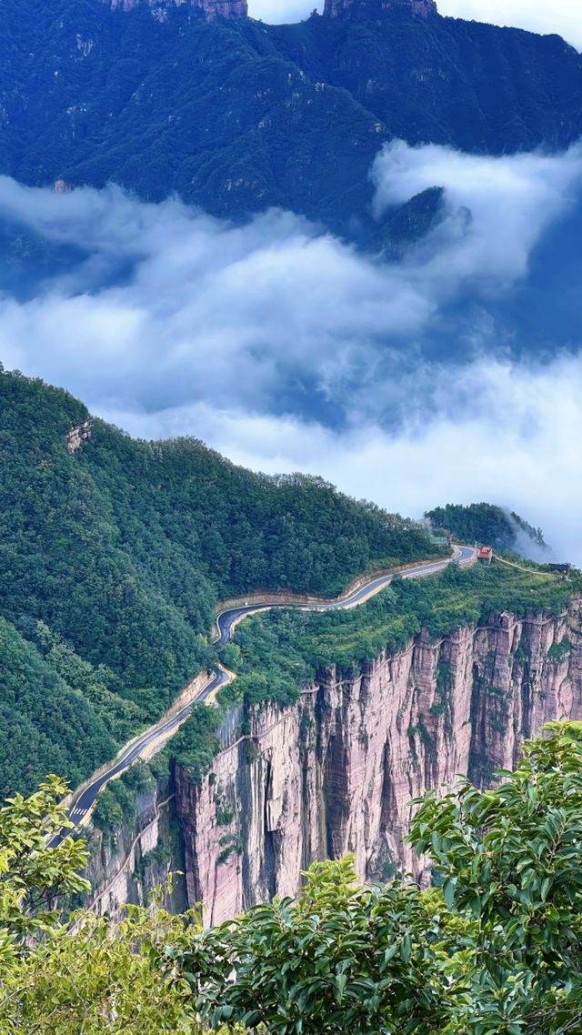 八里溝雲海漫步攻略