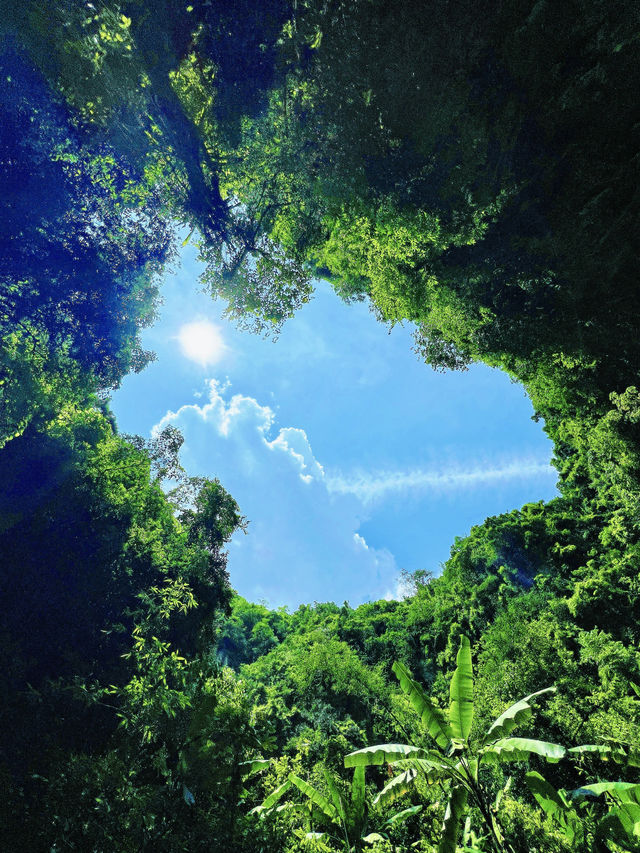 廣西河池·闖入現實版《千與千尋》溶洞仙境 廣西河池·闖入現實版《千與千尋》溶洞仙境