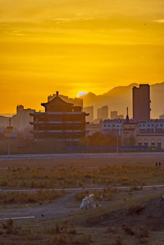 Hohhot Red and White Contrast Hohhot Snow Scene Lesser-Known Photo Spots