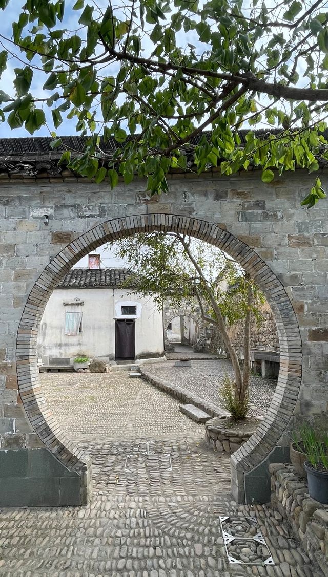 杭州龍門古鎮:景色醉人的江南秘境