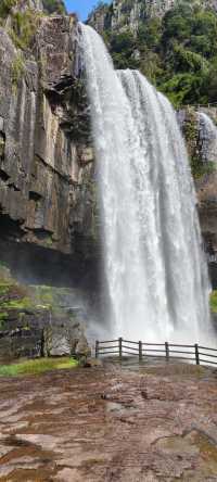 慢“讀”百丈漈