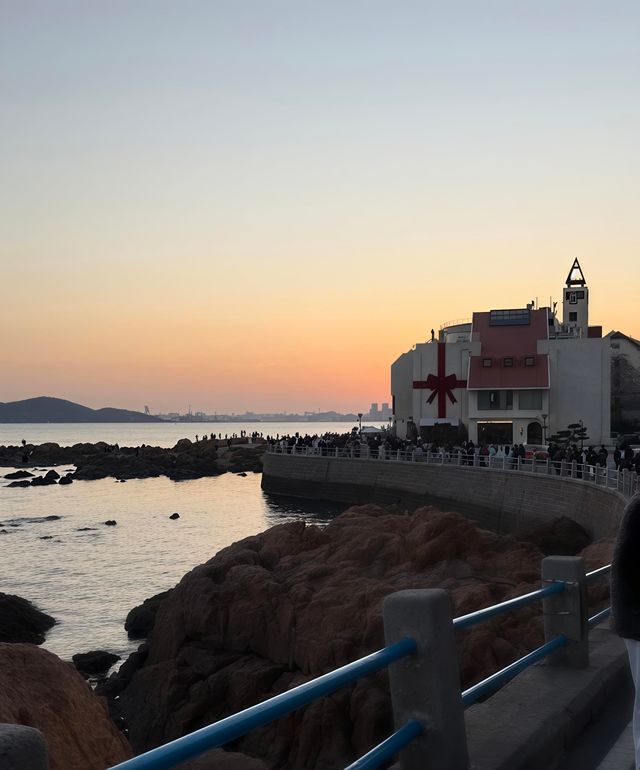 青島:山海間的百年風情,一灣潮起的時光長卷 青島:山海間的百年風情,一灣潮起的時光長卷