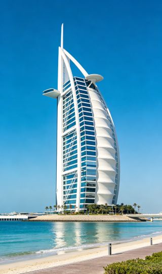Dubai Luxury Hotel Reviews