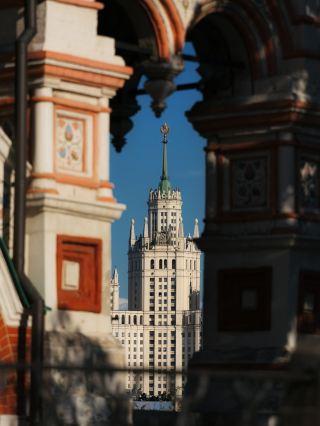 Experience city life in Moscow