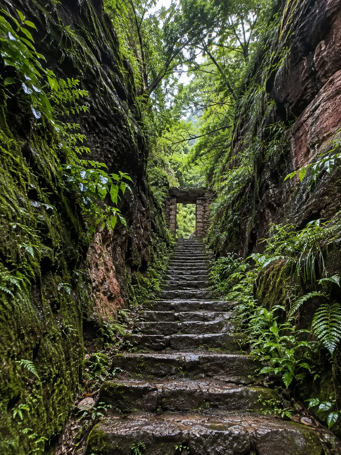 I love this hidden gem city recommended by National Geographic more than Xiamen! What a find!