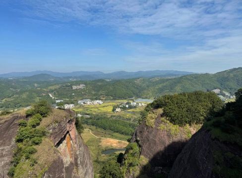 Huichang Hanxianyan | A hidden Danxia gem on the Jiangxi-Guangdong border, known as the "Little Penglai of Jiangnan"