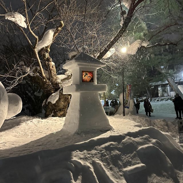 日本青森弘前城雪祭，一生一次的絕景