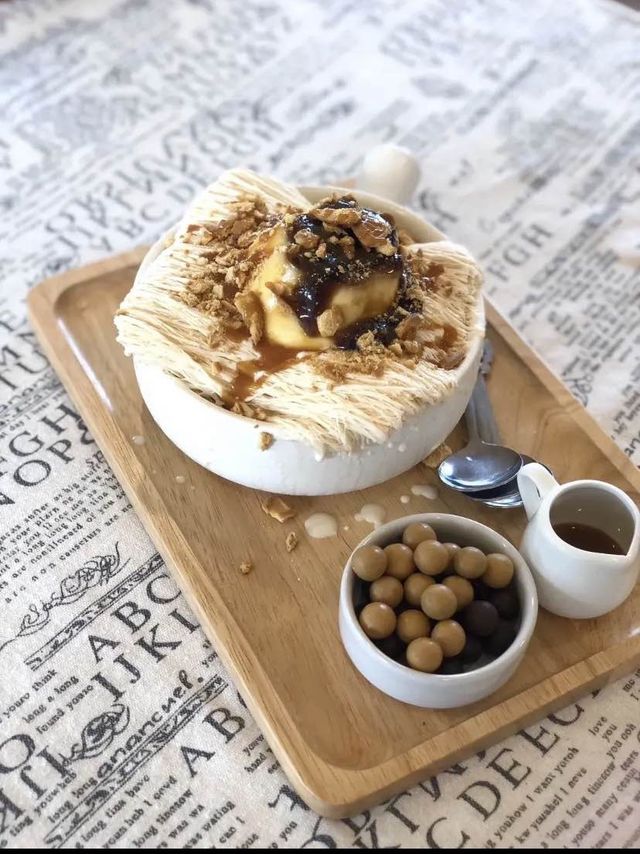 🍰Meena Madee Bingsu & Cafe🍨 