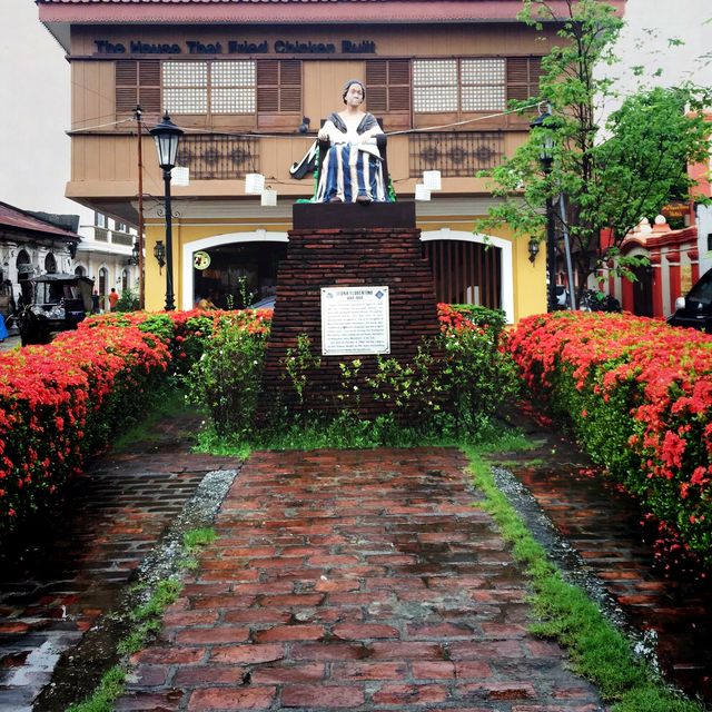 Very Vintage, Vigan…