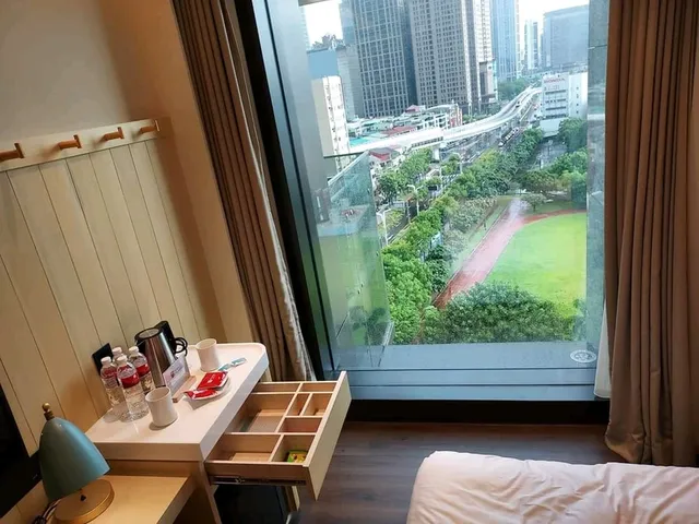 ［新光傑仕堡有氧酒店］享受碳酸泉，茶籽堂洗護髮乳很高級！