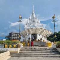 ศาลหลักเมืองสุราษฎร์ธานี 🙏