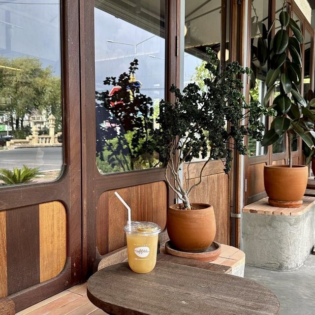 Basic space coffee