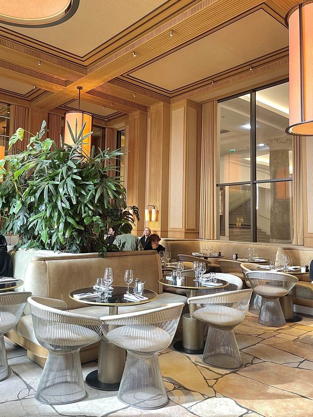 法國巴黎高質網紅打卡餐廳-Girafe Restaurant 