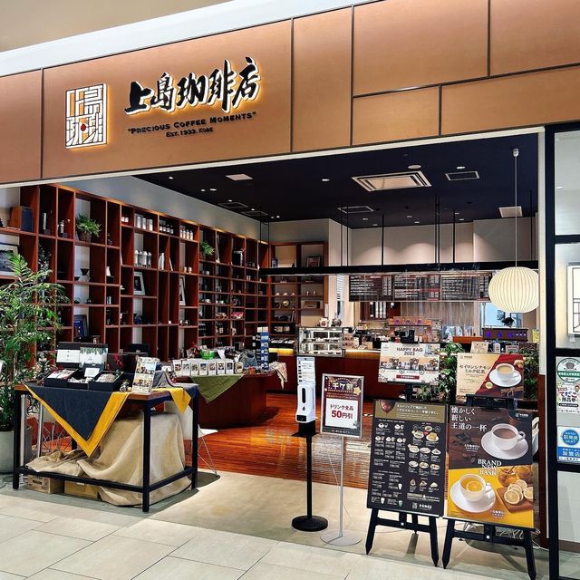 寧靜一刻☕️沖繩海景優雅咖啡店💕