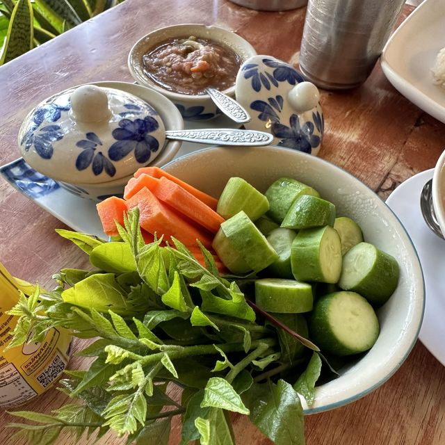 ร้านโกตี๋ ร้านอร่อยราคาคนไทย ในอ่าวนาง 