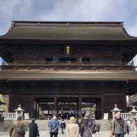 Zenkoji temple