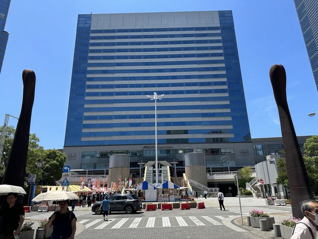 東京・品川。品川駅港南口に広がる公園『港南ふれあい広場』