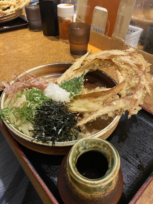 【福岡/博多】ボリューミーな天ぷらが圧巻😳つるっと食べる九州うどん