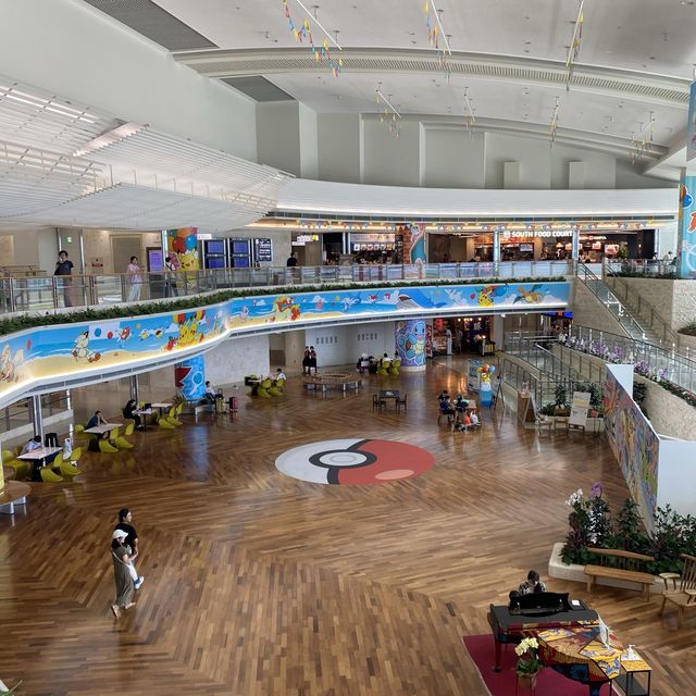 那覇空港にポケモン大集合！3階ふくぎホール