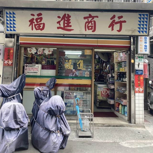 赤峰街💖時尚與藝術！📸🎨✨