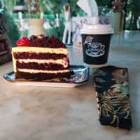 สีครามคาเฟ่