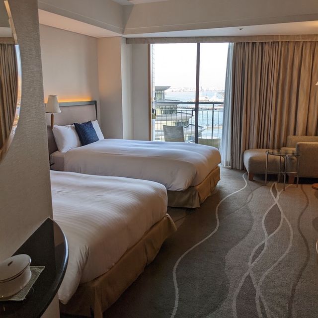 海景與摩天輪景致絕佳組合！橫濱灣東急大酒店🌊🎡🍳