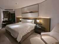 Stay at Shangri-la Singapore 
