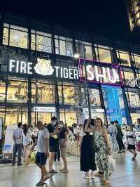 SIAM SQUARE ZOO PARTY
