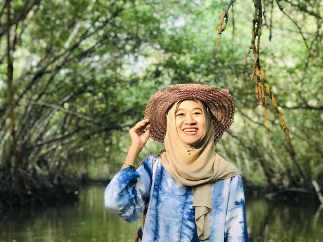 ชุมชนท่องเที่ยวป่าชายเลนบางปู