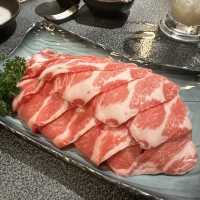 湊湊火鍋湯底有3拼+無限任食鴨血豆腐