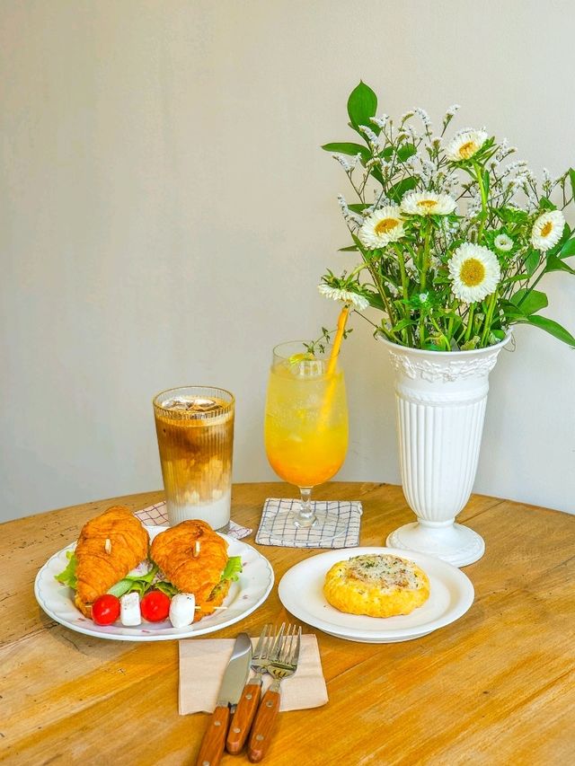 💛브런치가 맛있었던 디저트 카페💛